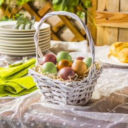 Nietypowe zwyczaje i tradycje wielkanocne na świecie warto je znać