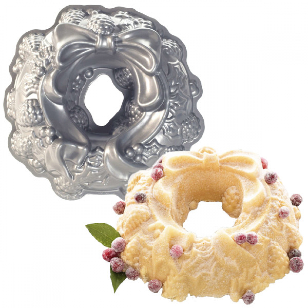 Bundt Pan - Holiday Wreath Bundt Cake Pan - 85348, Nordic Ware