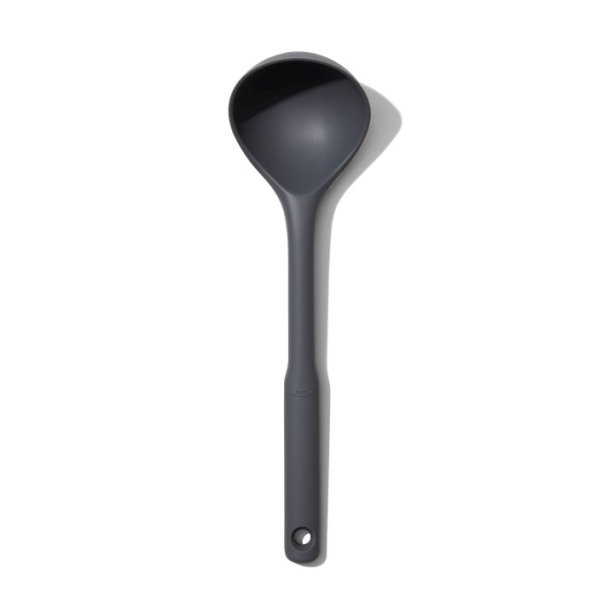 OXO Good Grips 34 cm - chochla / łyżka wazowa silikonowa