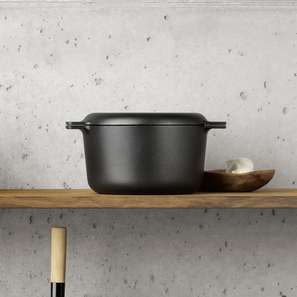 EVA SOLO Nordic Kitchen 6 l - garnek z pokrywką aluminiowy