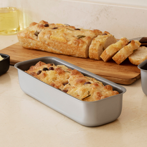 EVA TRIO 31 x 11 cm - keksówka / forma do pieczenia chleba i pasztetu aluminiowa