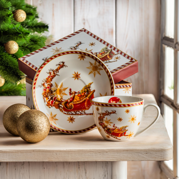 Filiżanka świąteczna porcelanowa ze spodkiem DUO SANTA ON SLEIGH 280 ml