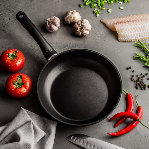 FISSLER Cenit 24 cm - patelnia nieprzywierająca