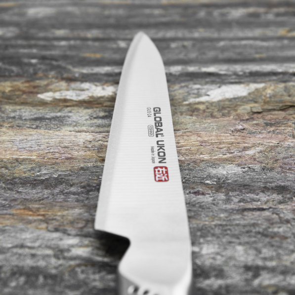 GLOBAL Ukon 15 cm - japoński nóż kuchenny ze stali nierdzewnej