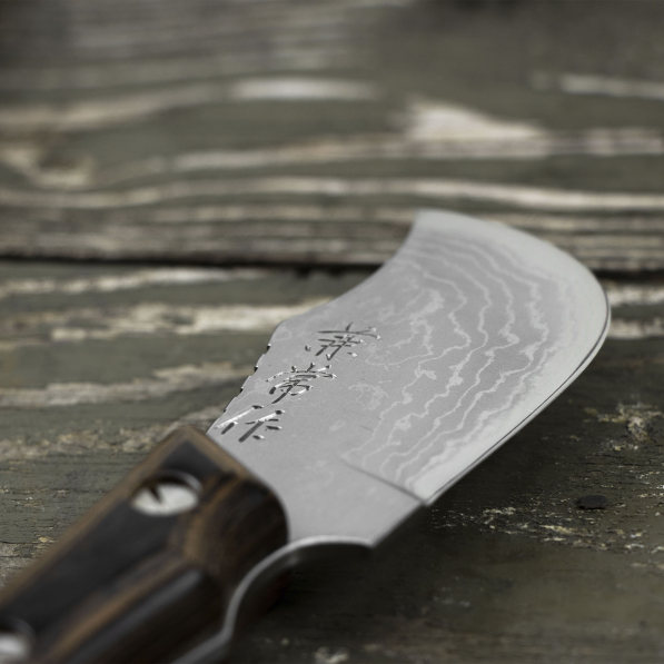 KANETSUNE SEKI Seseragi Skinner 6,5 cm - japoński nóż survivalowy do skórowania ze stali damasceńskiej w etui / pochwie