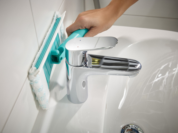 Myjka / ściągaczka do mycia prysznica i kafelek LEIFHEIT BATH CLEANER CLICK SYSTEM