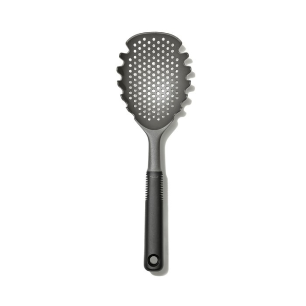 OXO Good Grips 34,7 cm - łyżka do spaghetti / makaronu