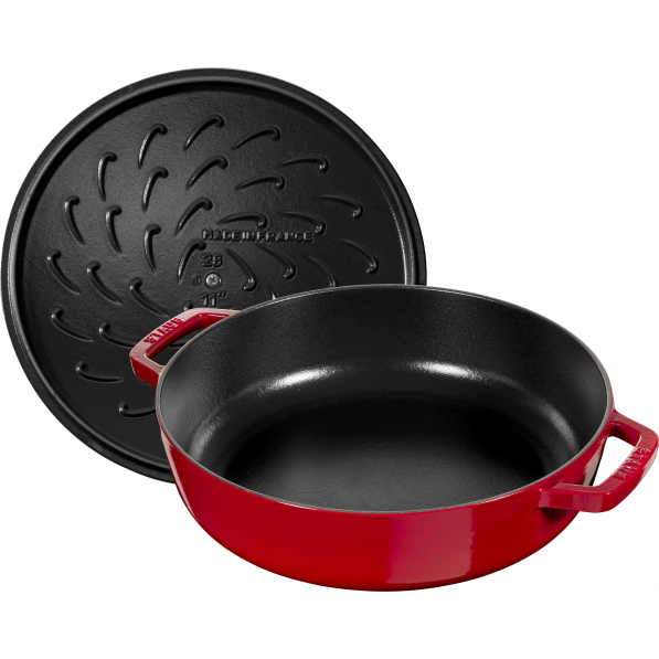 STAUB 24 cm - patelnia żeliwna z pokrywką